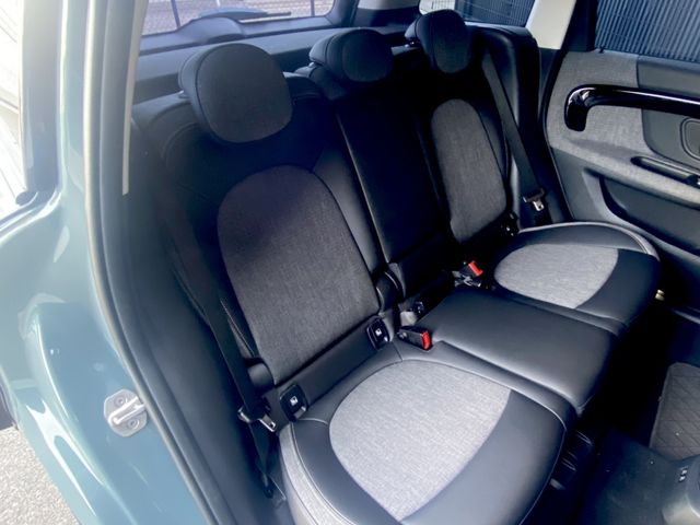 MINI COOPER D CROSSOVER