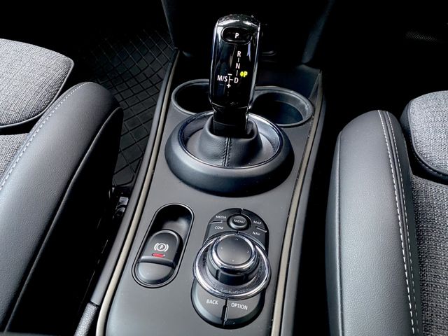 MINI COOPER D CROSSOVER