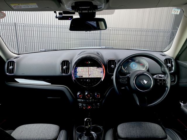 MINI COOPER D CROSSOVER