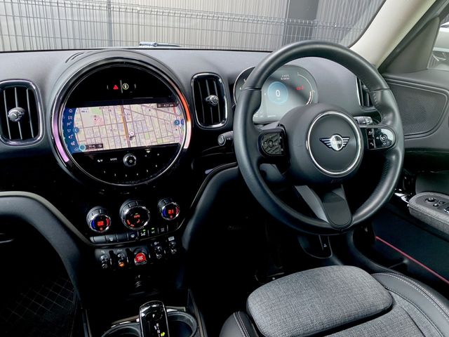 MINI COOPER D CROSSOVER