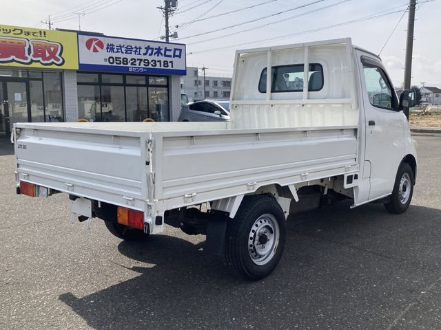 LITEACE truck 2WD