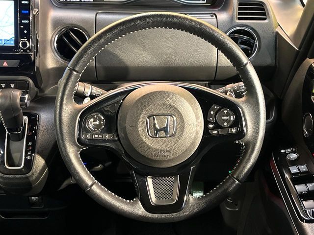 N-BOX CUSTOM