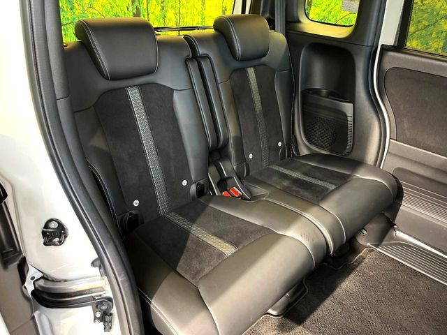 N-BOX CUSTOM