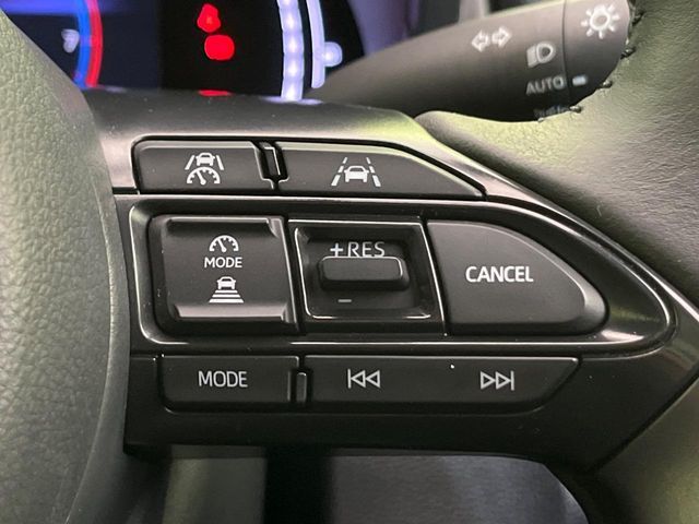 YARIS CROSS HYBRID