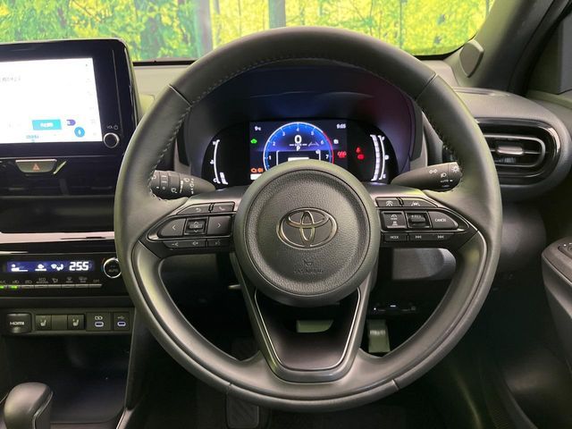 YARIS CROSS HYBRID