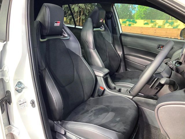 COROLLA CROSS HYBRID