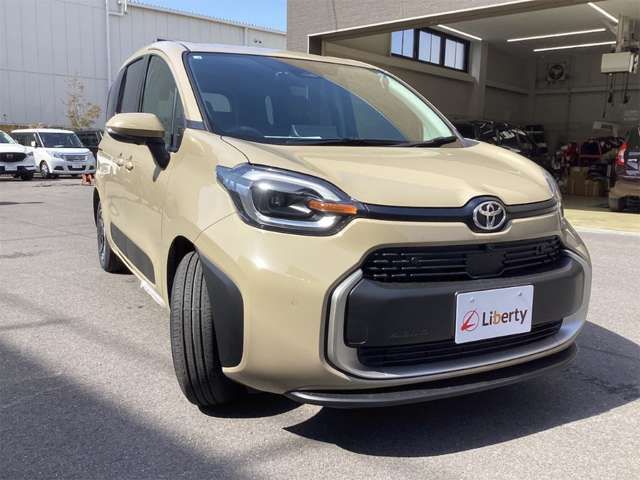SIENTA HYBRID