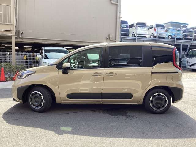 SIENTA HYBRID