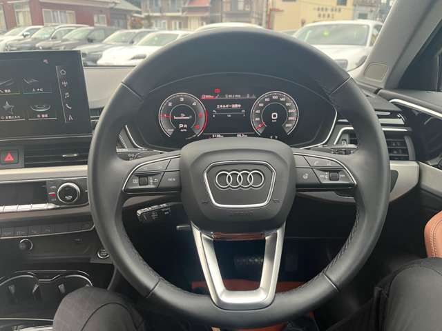 AUDI A4 AVANT
