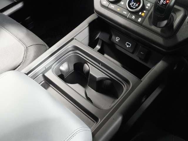 ROVER DEFENDER