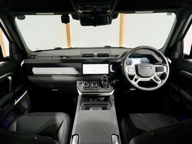 ROVER DEFENDER