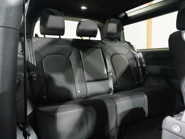 ROVER DEFENDER
