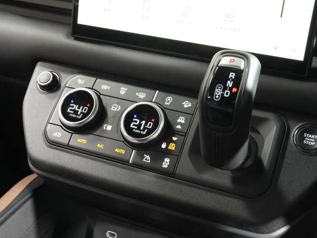 ROVER DEFENDER