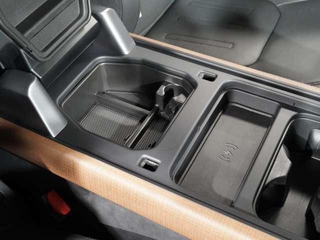 ROVER DEFENDER