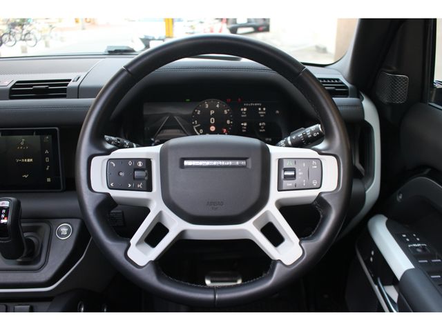 ROVER DEFENDER