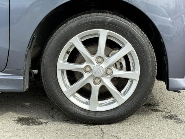 MOVE CUSTOM 4WD