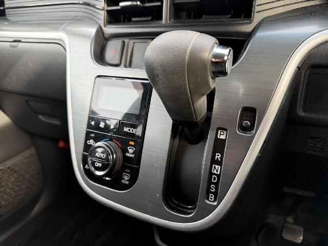 MOVE CUSTOM 4WD