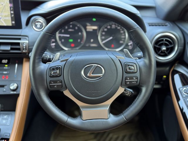 LEXUS RC300h