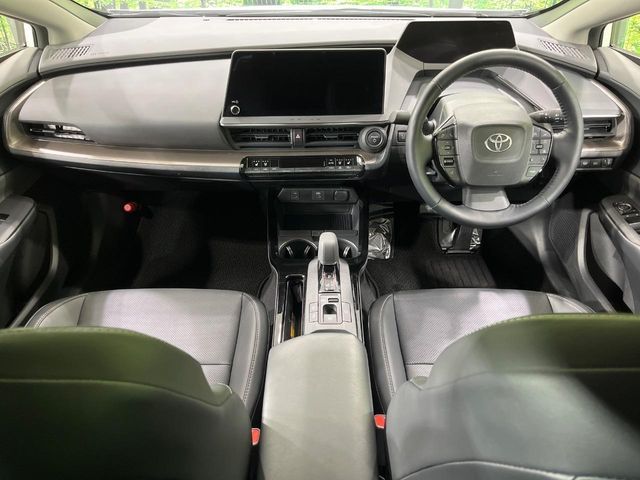 PRIUS 4WD