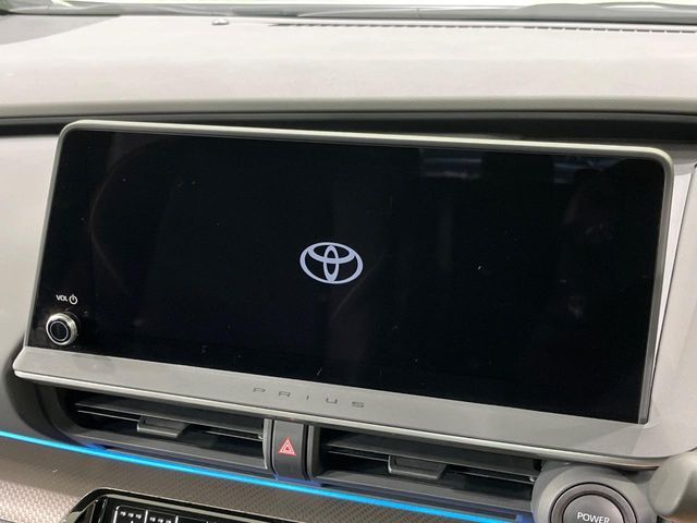 PRIUS 4WD