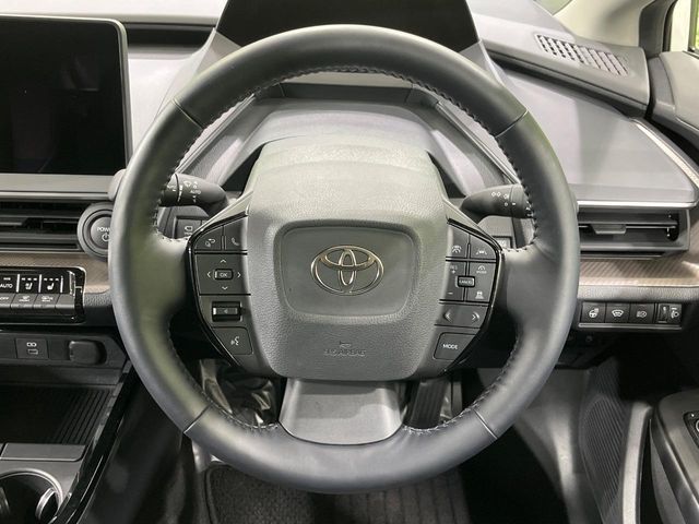 PRIUS 4WD