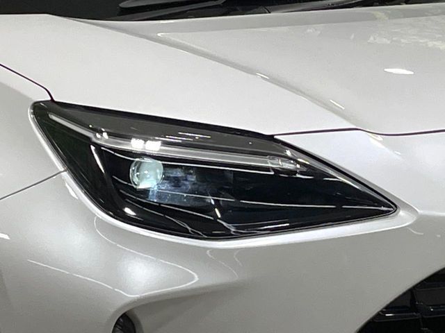 YARIS CROSS HYBRID