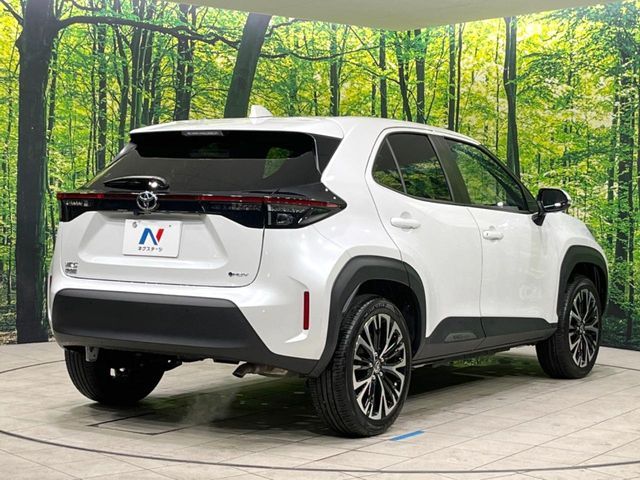 YARIS CROSS HYBRID