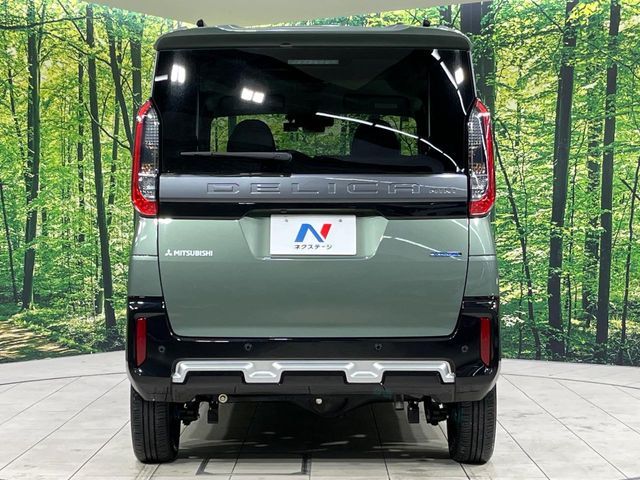 DELICA MINI