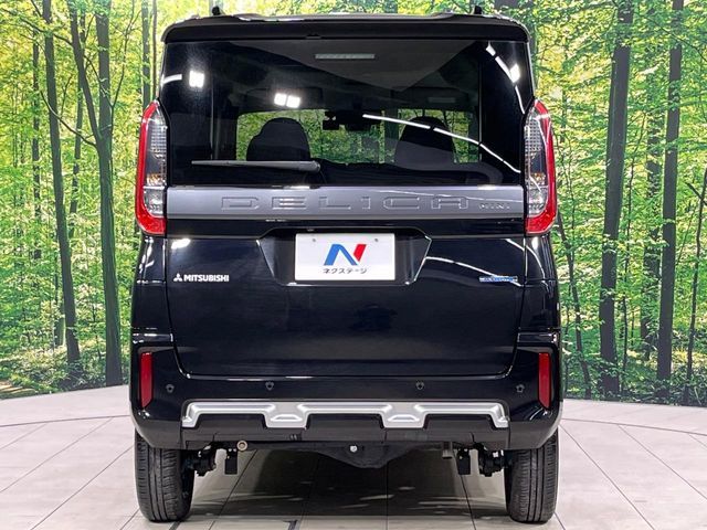 DELICA MINI