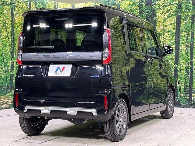 DELICA MINI