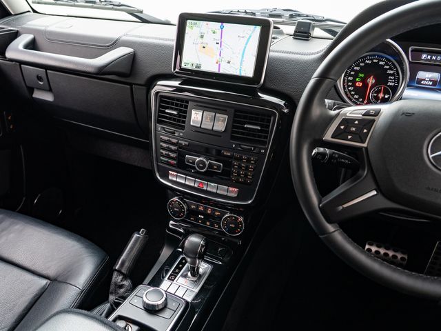 MERCEDES BENZ G class