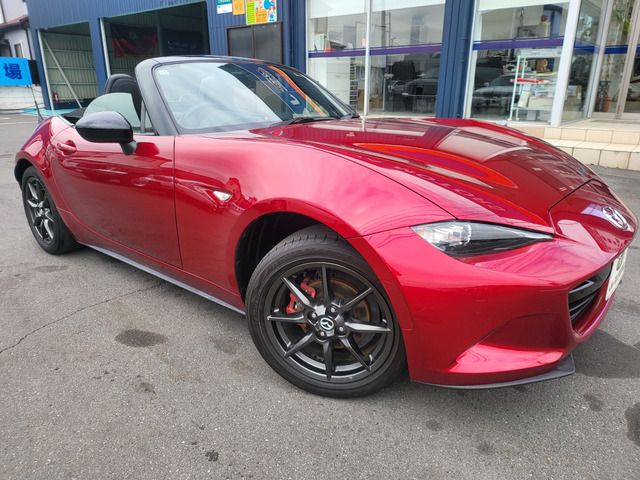 ROADSTER