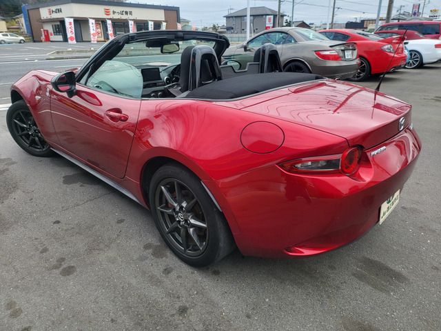 ROADSTER
