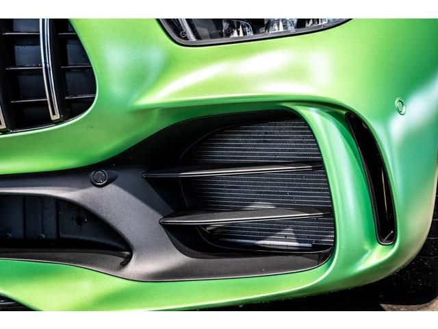 Mercedes-AMG GT R