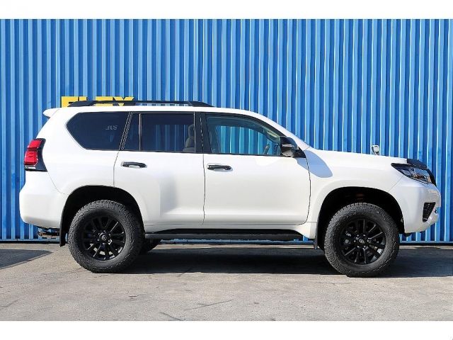 LANDCRUISER PRADO