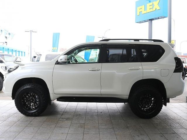 LANDCRUISER PRADO