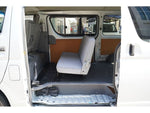 REGIUSACE 2WD van