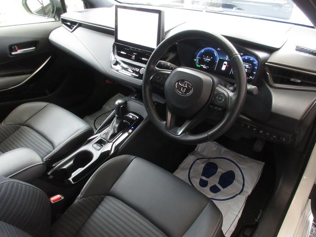 COROLLA TOURING HYBRID 4WD