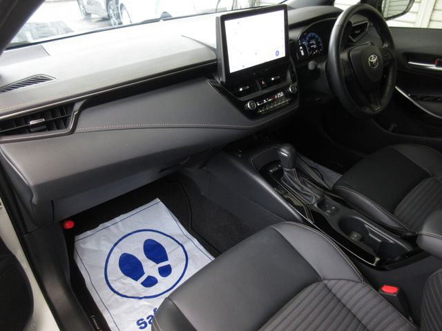 COROLLA TOURING HYBRID 4WD