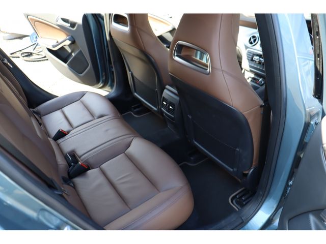 MERCEDES BENZ GLA class