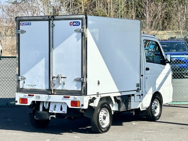 MINICAB truck 4WD