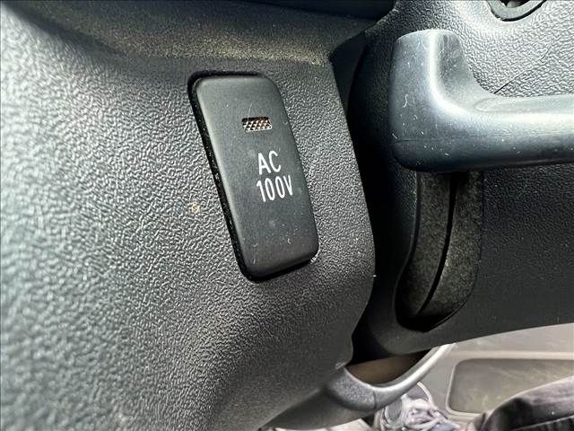 REGIUSACE van 4WD