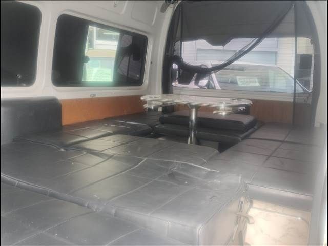 HIACE van 4WD