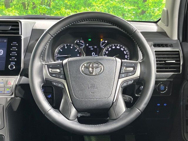 LANDCRUISER PRADO