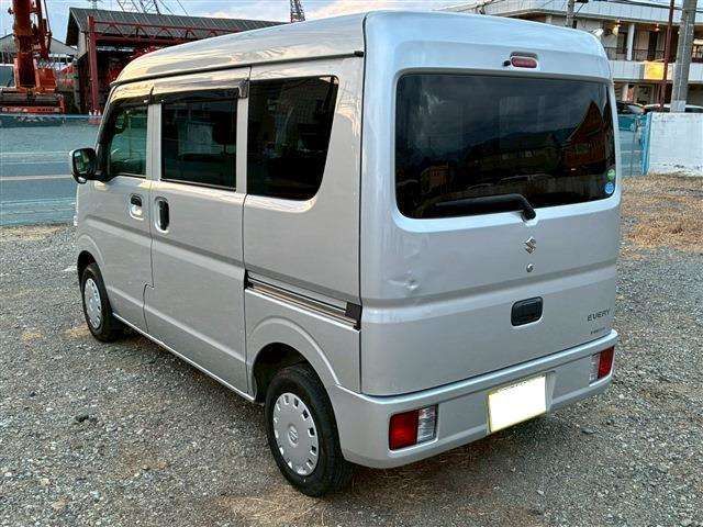 EVERY van 4WD