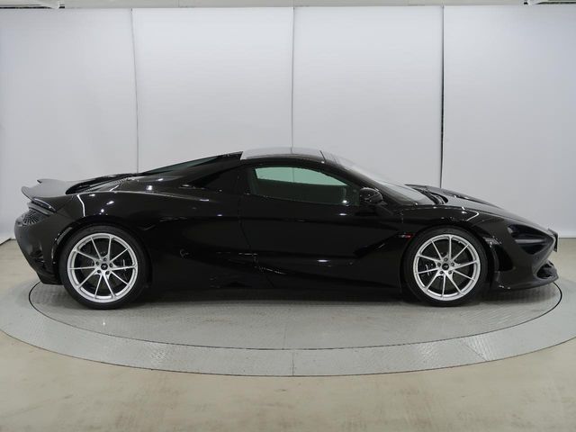 McLaren 750S