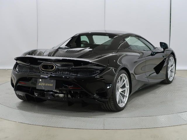 McLaren 750S