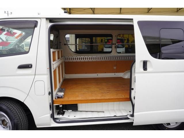HIACE van 1.25t 2WD