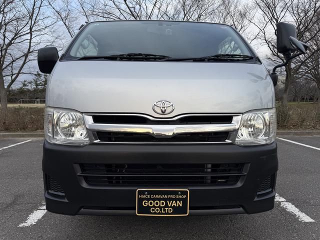 HIACE van 4WD