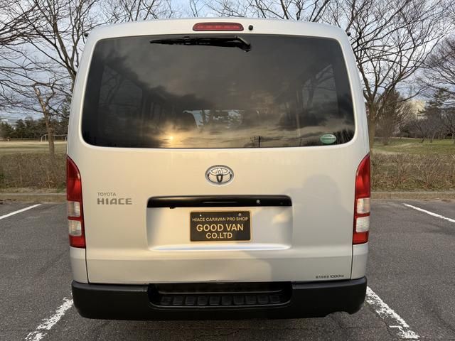 HIACE van 4WD